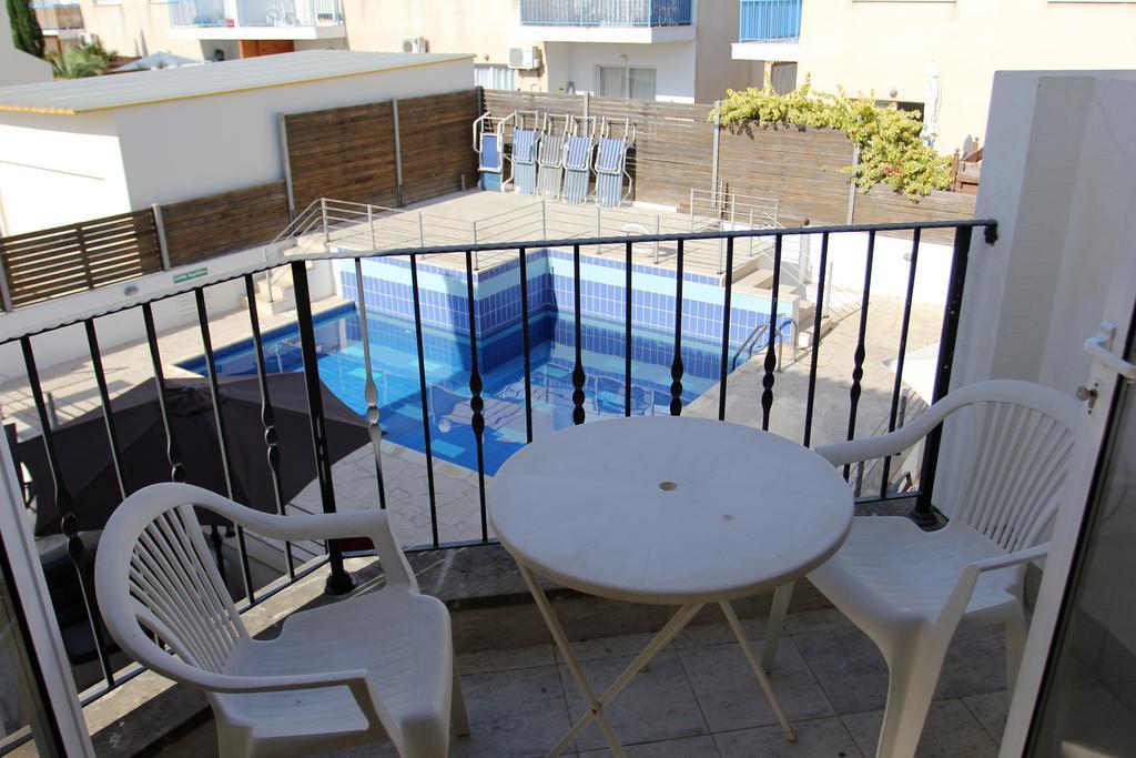 Villa Christina Paphos ภายนอก รูปภาพ